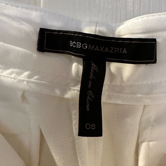 Off-White BCBG ankle pant, Size 8-Perfect addition to your minimalist wardrobe - Picture 2 of 4